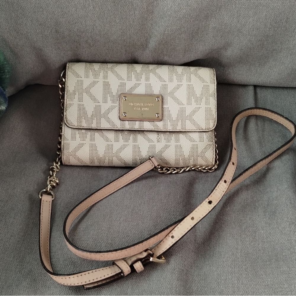 Michael Kors Crossbody REHAB BAG